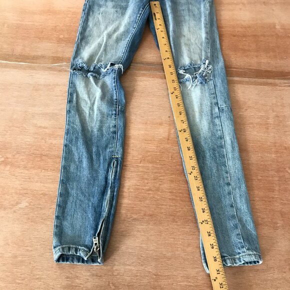 MNML Jeans Men 28x30 Blue Low Rise Distressed Button Fly Ankle Zip Medium Wash - Picture 6 of 13